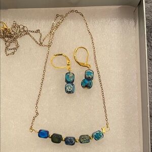 Vintage  Blue stone and Gold Jewelry necklace earrings Set